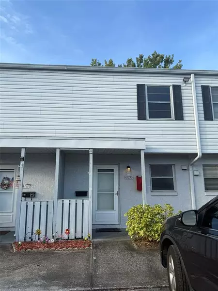 2 bedrooms apartment for rent in Azalea Park - East Orlando, Orlando