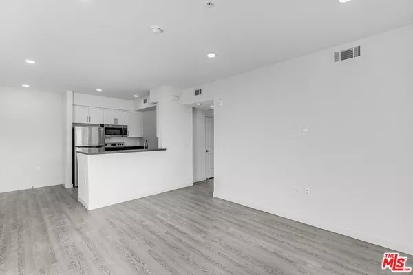 2 bedrooms apartment for rent in Mid City - Central Los Angeles, Los Angeles
