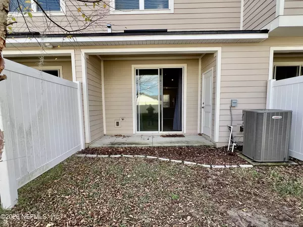 2 bedrooms apartment for rent in Oceanway - Northside, Jacksonville