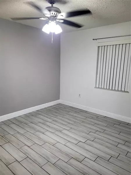 4 bedrooms apartment for rent in Forest Hills Tampa - North Tampa, Tampa