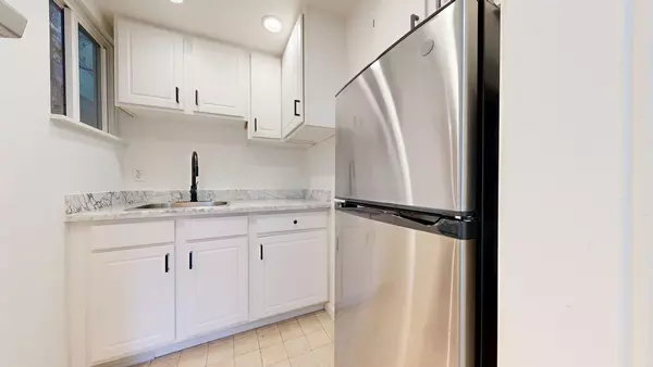 Studio Apartment for rent in Lower Nob Hill - San Francisco, San Francisco