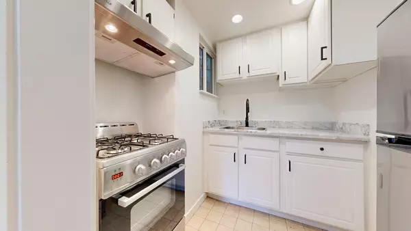 Studio Apartment for rent in Lower Nob Hill - San Francisco, San Francisco