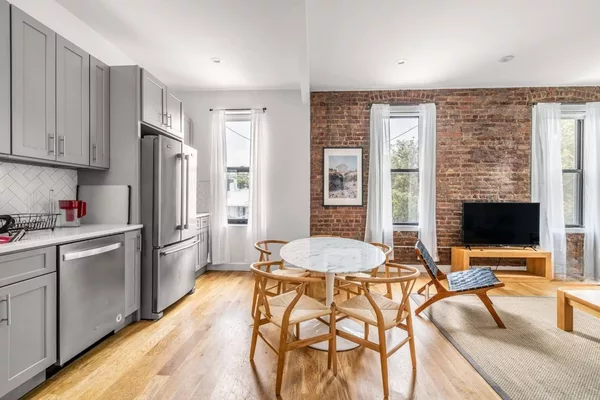 Coliving in Ridgewood - Queens, New York