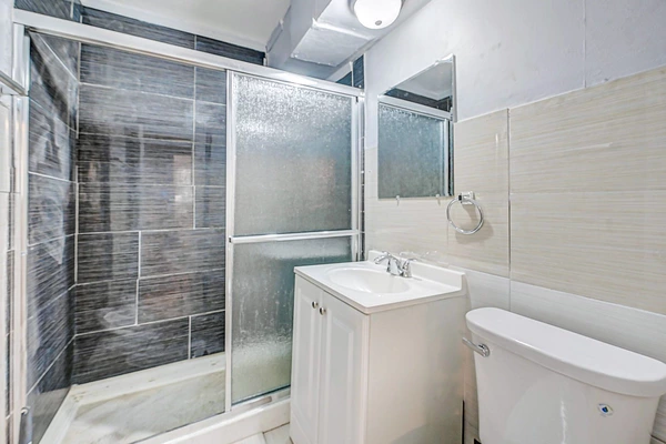 Coliving in Lake Forest - Northside, Jacksonville