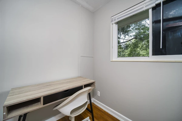 Coliving in Cedar Hills - Westside, Jacksonville