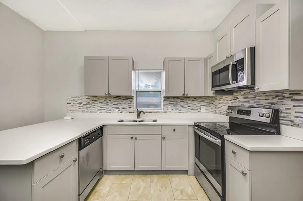 Coliving in Jungle Terrace - Clearwater-St. Petersburg, Tampa