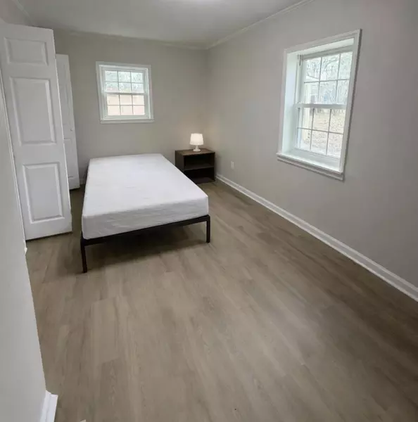 Coliving in Fuquay-Varina - Outer Triangle, Raleigh