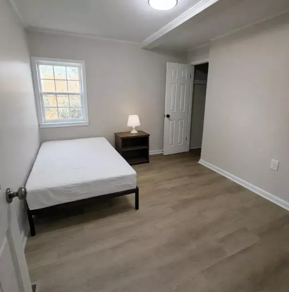 Coliving in Fuquay-Varina - Outer Triangle, Raleigh