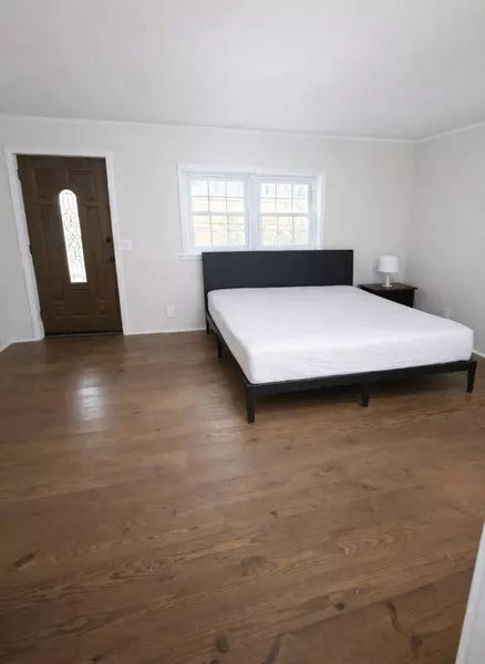 Coliving in Fuquay-Varina - Outer Triangle, Raleigh