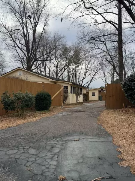 Coliving in Fuquay-Varina - Outer Triangle, Raleigh