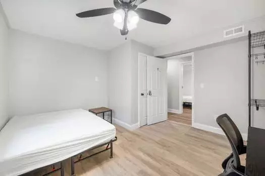 Coliving in Derita / Statesville - North Charlotte, Charlotte