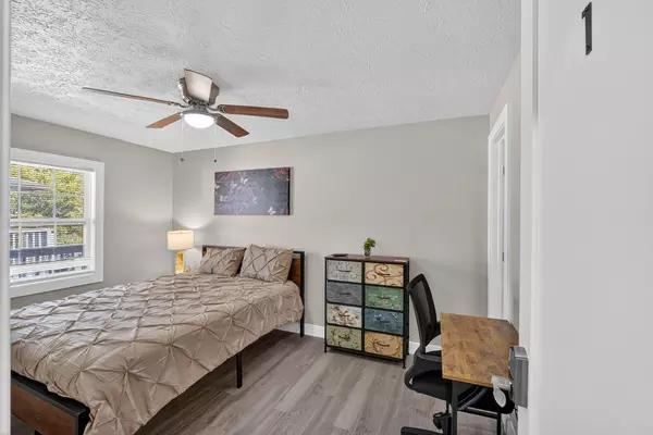 Coliving in Grant Park Tampa - East Tampa, Tampa