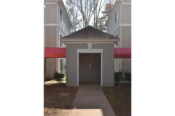 Coliving in Fairmont - Central Raleigh, Raleigh