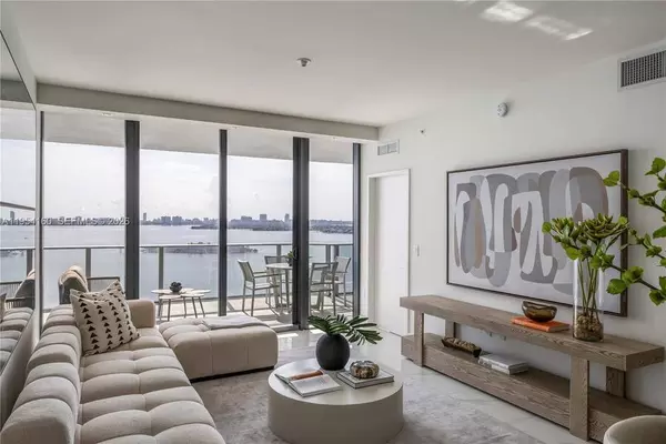 2 bedrooms apartment for rent in Edgewater MIA - Miami, Miami