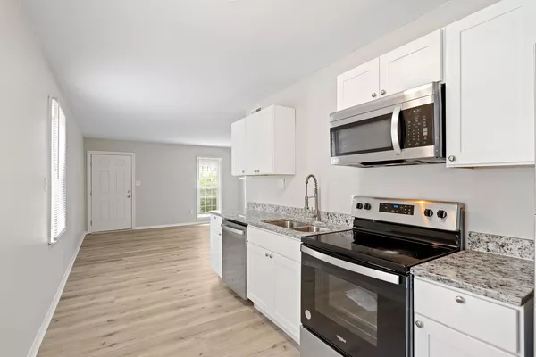 2 bedrooms apartment for rent in Wade - Central Raleigh, Raleigh