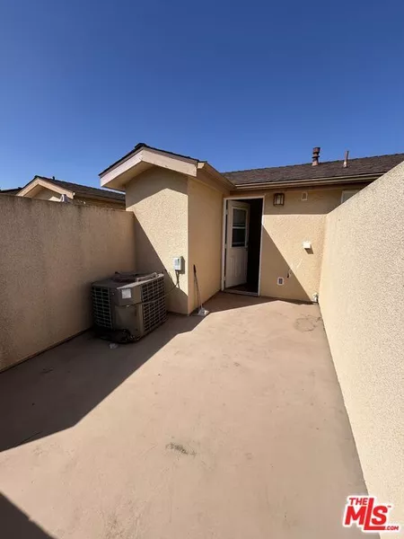 1 bedroom apartment for rent in Palms - Westside / South Bay, Los Angeles