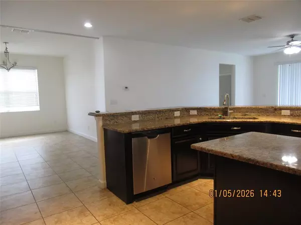 4 bedrooms apartment for rent in Meadow Woods - South Orlando, Orlando