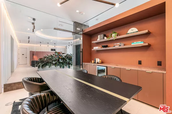 2 bedrooms apartment for rent in Palms - Westside / South Bay, Los Angeles