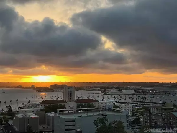 2 bedrooms apartment for rent in Little Italy - Central SD, San Diego