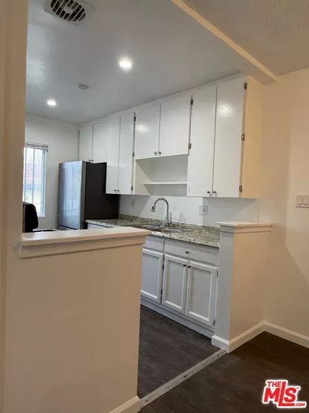 2 bedrooms apartment for rent in Mid City - Central Los Angeles, Los Angeles