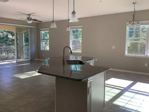 3 bedrooms apartment for rent in North Sarasota - Sarasota, Sarasota