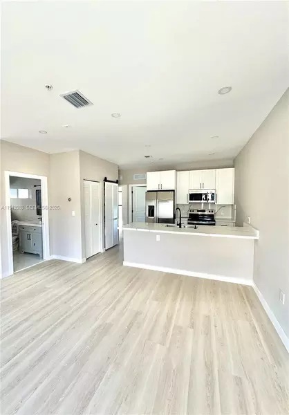 3 bedrooms apartment for rent in North Miami Beach - Miami Dade, Miami