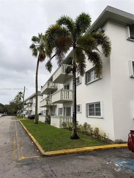 2 bedrooms apartment for rent in North Miami - Miami Dade, Miami