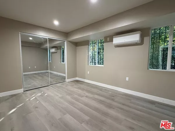 2 bedrooms apartment for rent in Harvard Heights - Central Los Angeles, Los Angeles