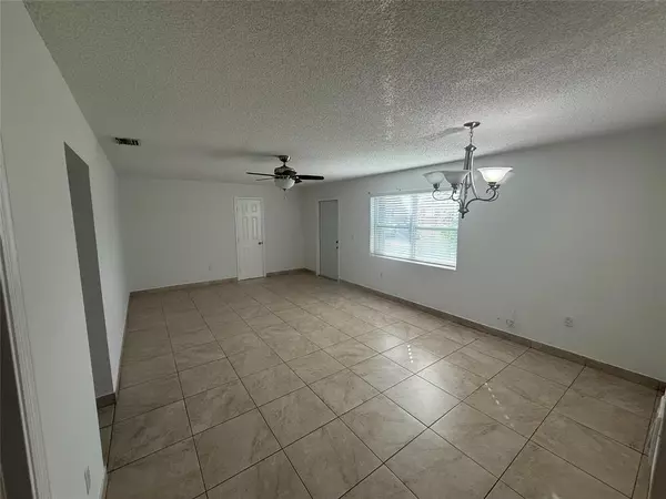 2 bedrooms apartment for rent in Westchester FL - Miami Dade, Miami
