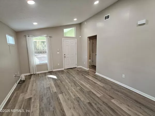 3 bedrooms apartment for rent in Lake Forest - Northside, Jacksonville