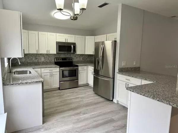 4 bedrooms apartment for rent in Engelwood Park - East Orlando, Orlando