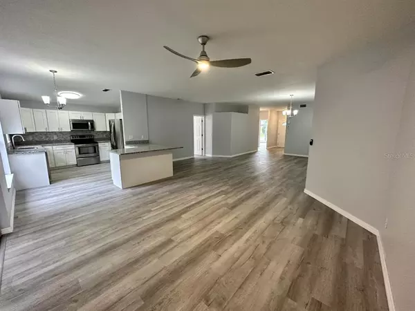 4 bedrooms apartment for rent in Engelwood Park - East Orlando, Orlando