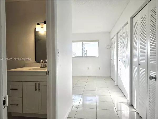 3 bedrooms apartment for rent in Tamiami - Miami Dade, Miami