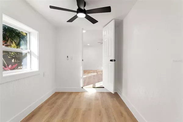 4 bedrooms apartment for rent in Lowry Park North - North Tampa, Tampa