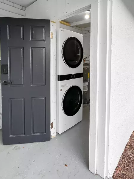 Coliving in Sulphur Springs - North Tampa, Tampa