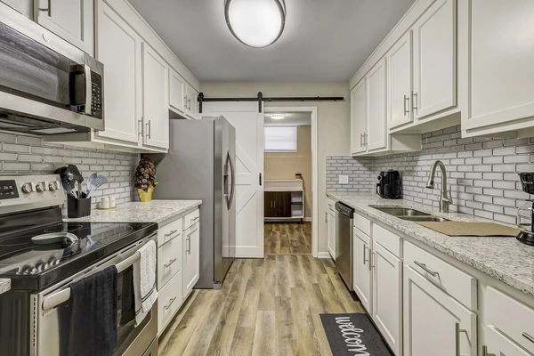 Coliving in Cedar Hills - Westside, Jacksonville