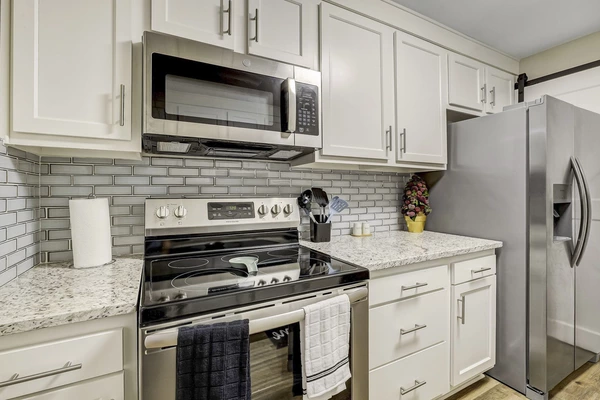 Coliving in Cedar Hills - Westside, Jacksonville