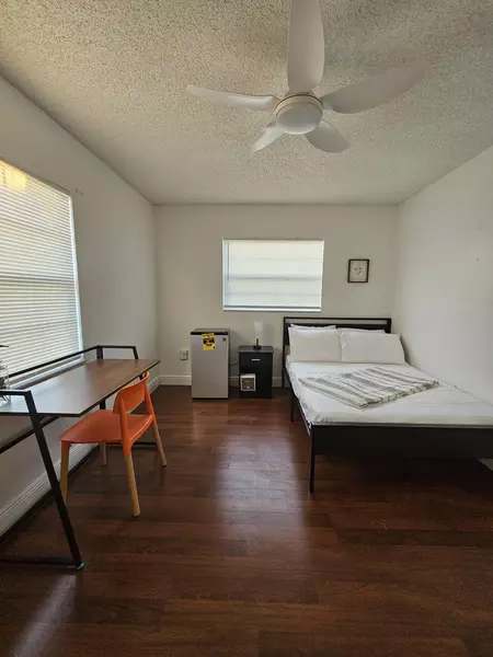 Coliving in Belle Isle - South Orlando, Orlando