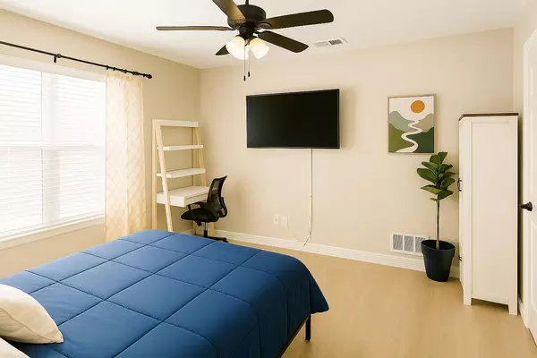 Coliving in West Arlington - Arlington, Dallas