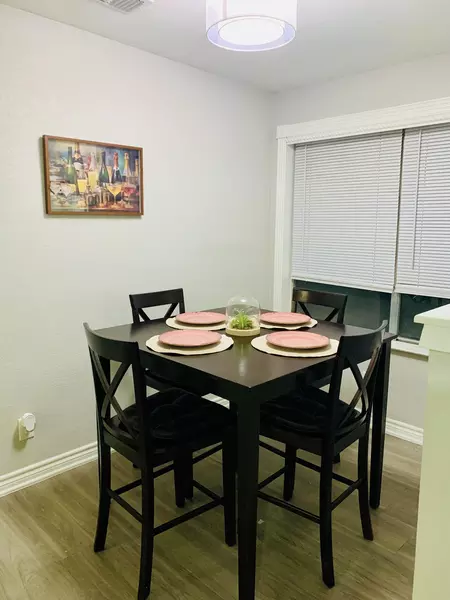 Coliving in West Arlington - Arlington, Dallas