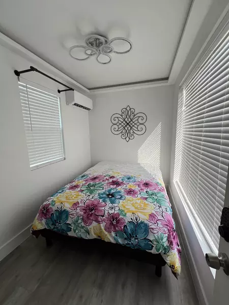 Coliving in Manor - East Austin, Austin