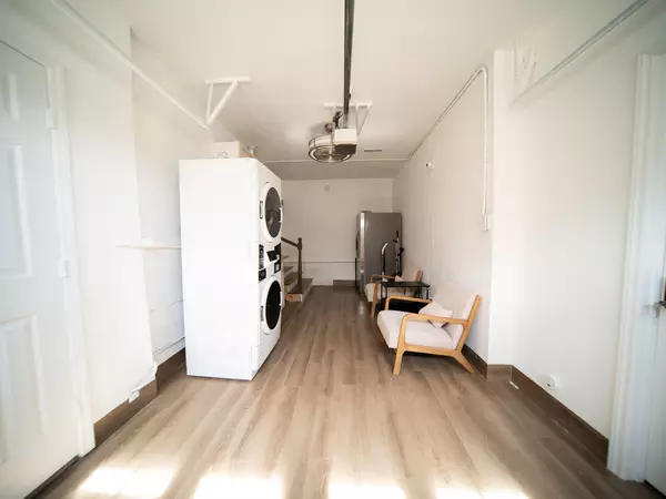 Coliving in Idlewild South - East Charlotte, Charlotte