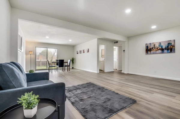 Coliving in Wolf Creek - Sw Dallas, Dallas