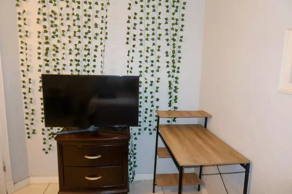 Coliving in West Palm Beach - Palm Beach County, Miami