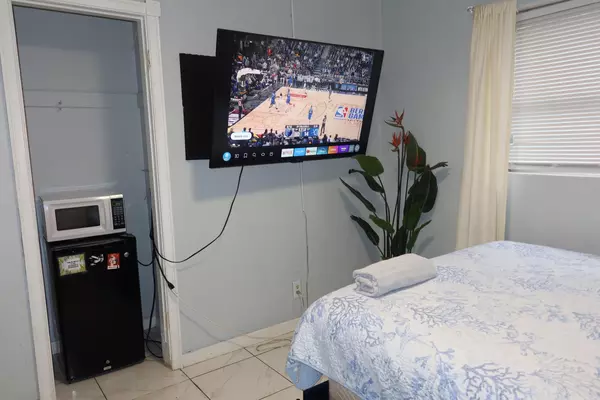 Coliving in West Palm Beach - Palm Beach County, Miami