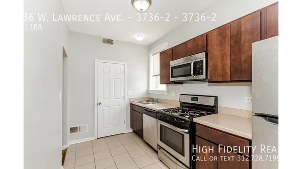 3 bedrooms apartment for rent in Albany Park - Far North Side, Chicago