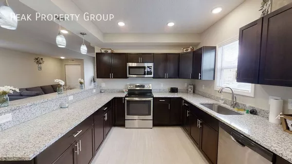 5 bedrooms apartment for rent in Weinland Park - Central Columbus, Columbus