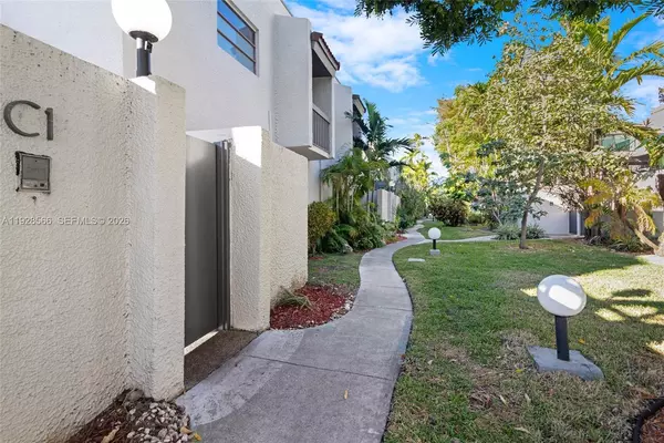 3 bedrooms apartment for rent in South Miami - Miami Dade, Miami