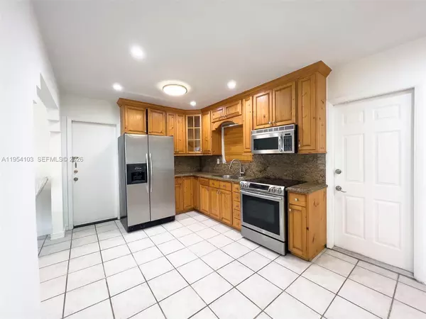 3 bedrooms apartment for rent in West Miami - Miami Dade, Miami