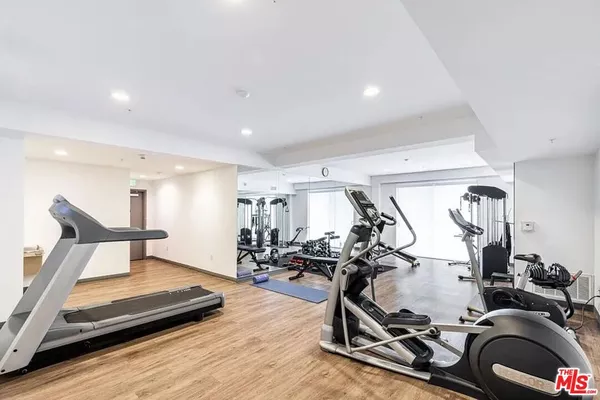 2 bedrooms apartment for rent in Pico Robertson - Westside / South Bay, Los Angeles